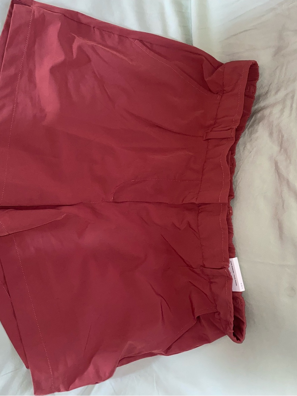 Nike Women's brick Red Elastic-Waist Business Casual Shorts